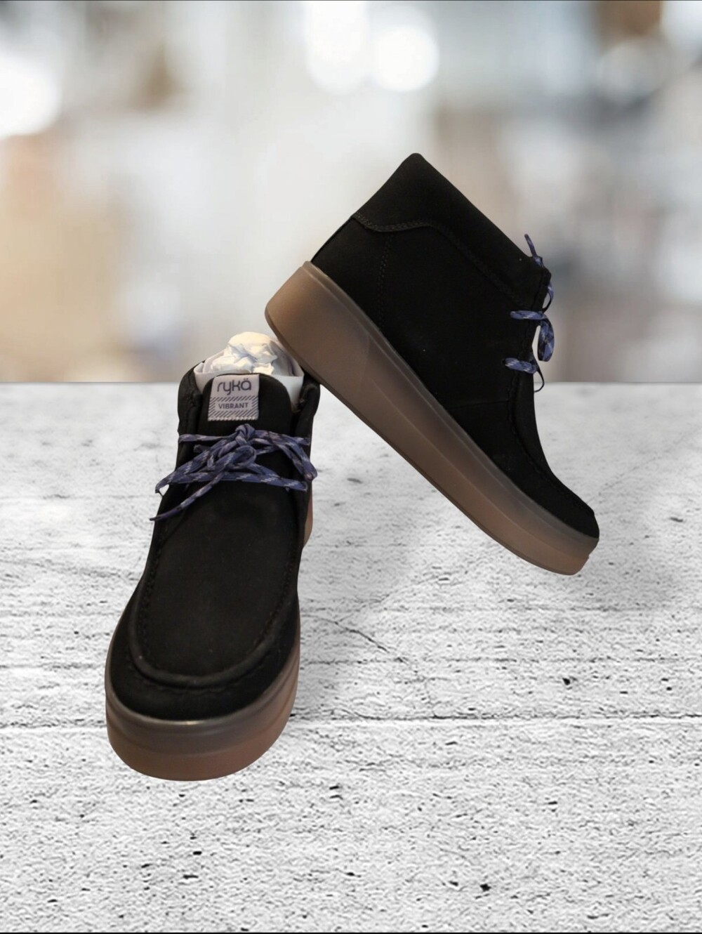 Ryka Ankle Bootie Size 9 Black/With Blue Laces - Picture 7 of 10